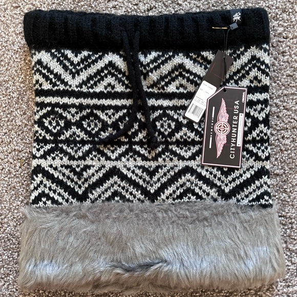 CityHunter USA OSFA Thigh Length Multi Pattern Skirt - Picture 1 of 2